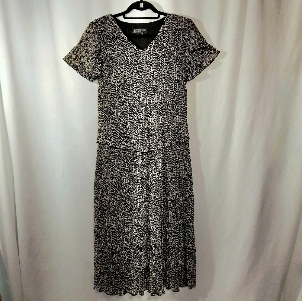 Vintage! 90's 1pc Connected Skirt & Top - Black & Tan abstract leaves pattern